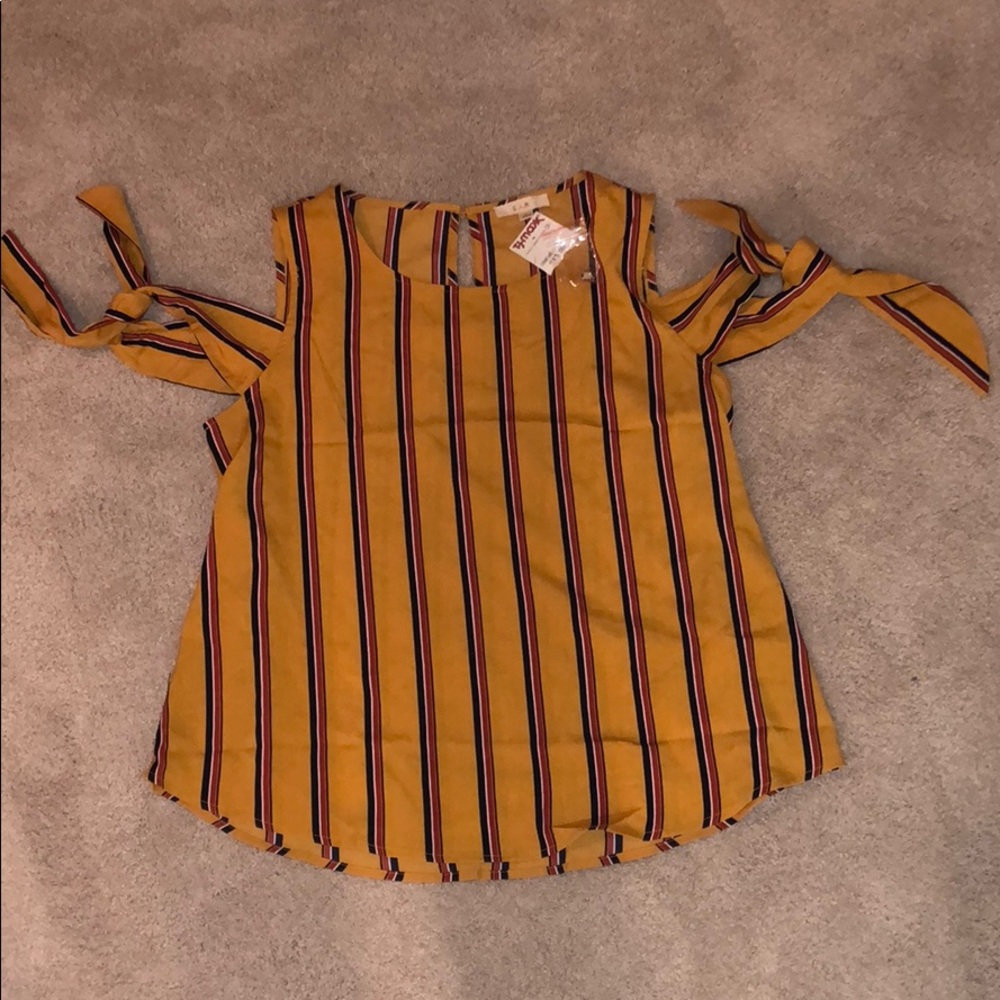Mustard yellow Cut out shoulder shirt